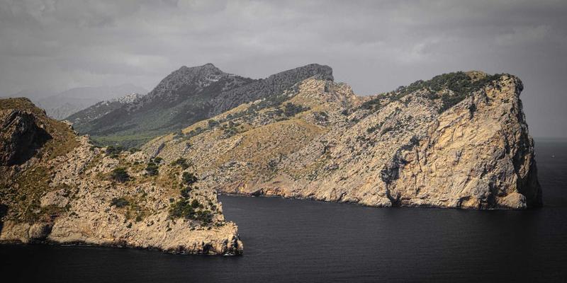 94漫画4：打造沉浸式在线漫画阅读与动漫社区新体验