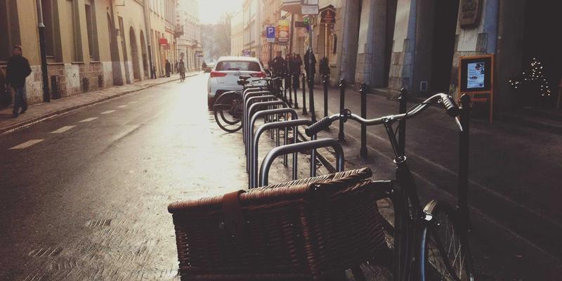 94漫画如何构筑版权护城河：从技术到法律的全方位盗版打击策略