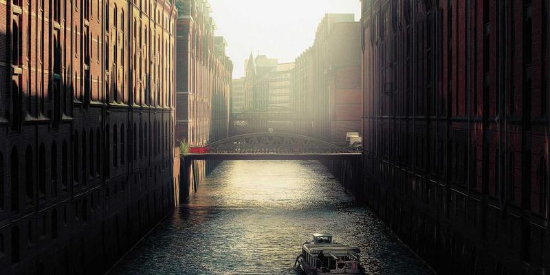 94漫画技巧：从在线漫画到连载创作，动漫社区的进阶指南