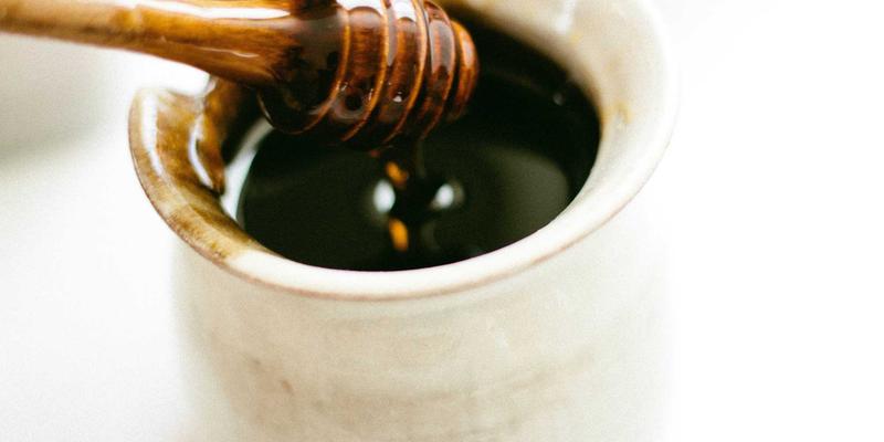 94漫画案例分析：垂直动漫社区如何构建高粘性讨论生态