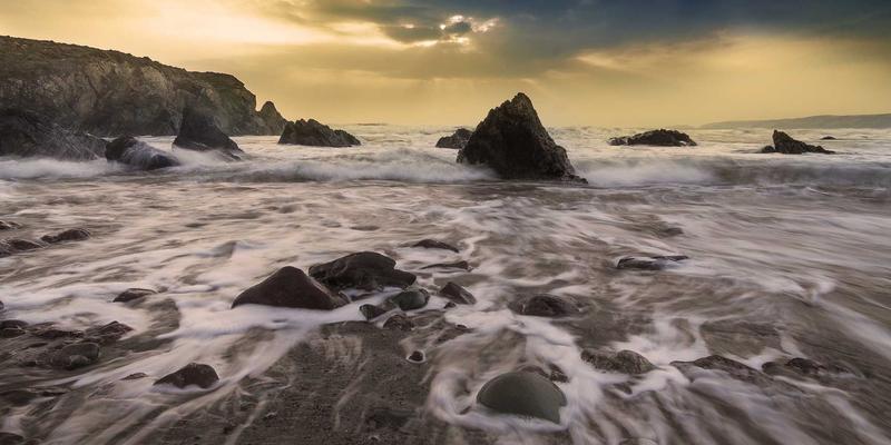 94漫画编辑推荐算法：基于读者偏好的个性化内容分发