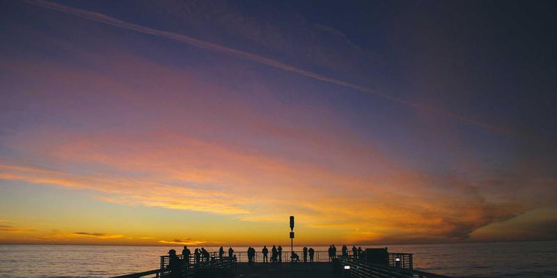 从IP到生态：94漫画版权合作案例分析，探索在线漫画与影视游戏联动的成功路径