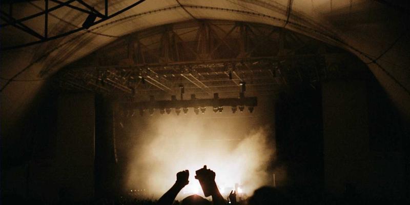 从爱好者到职业漫画家：揭秘94漫画创作者孵化体系的进阶之路