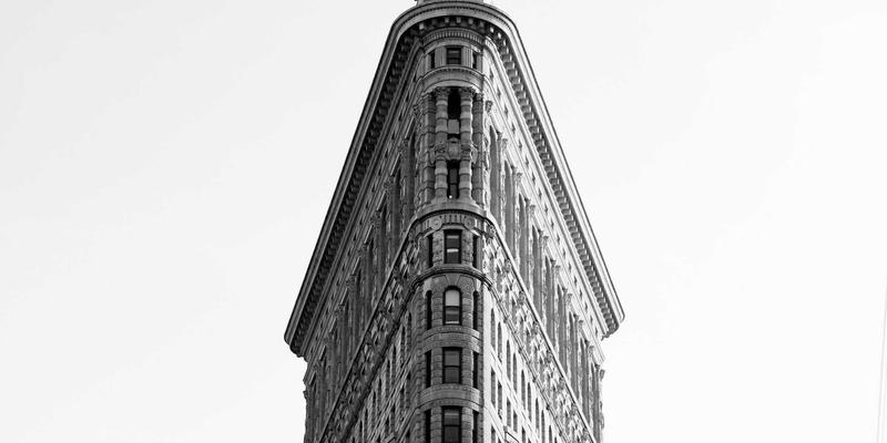 在线漫画如何引爆实体市场？揭秘数字连载反哺纸质单行本销售的商业逻辑